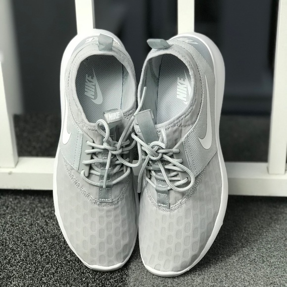 NWT Nike Juvenate Wolf w/Grey WMNS - Picture 5 of 8